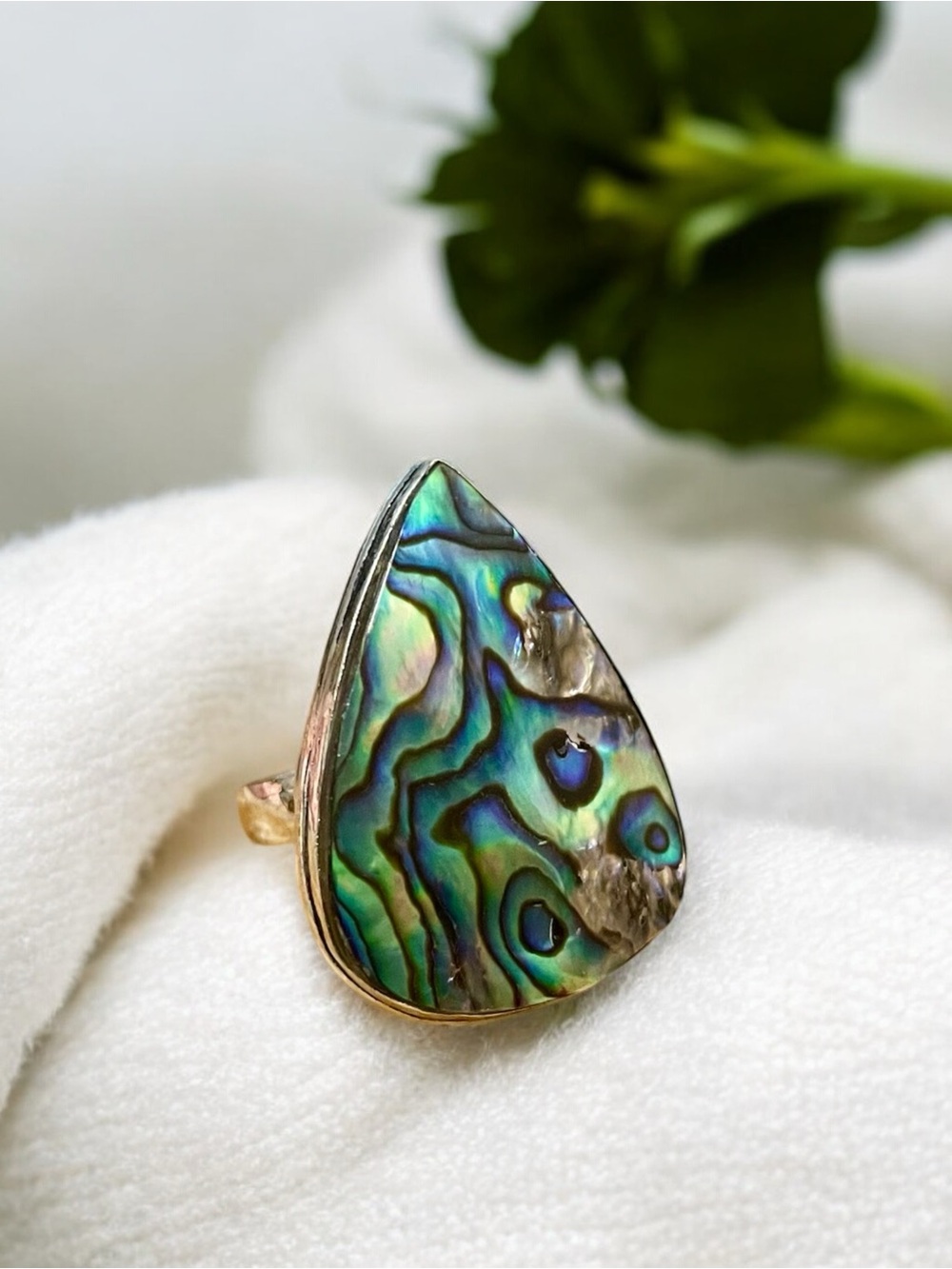 Abalone Gemstone Ring Size 9 in sterling silver 925 overlay